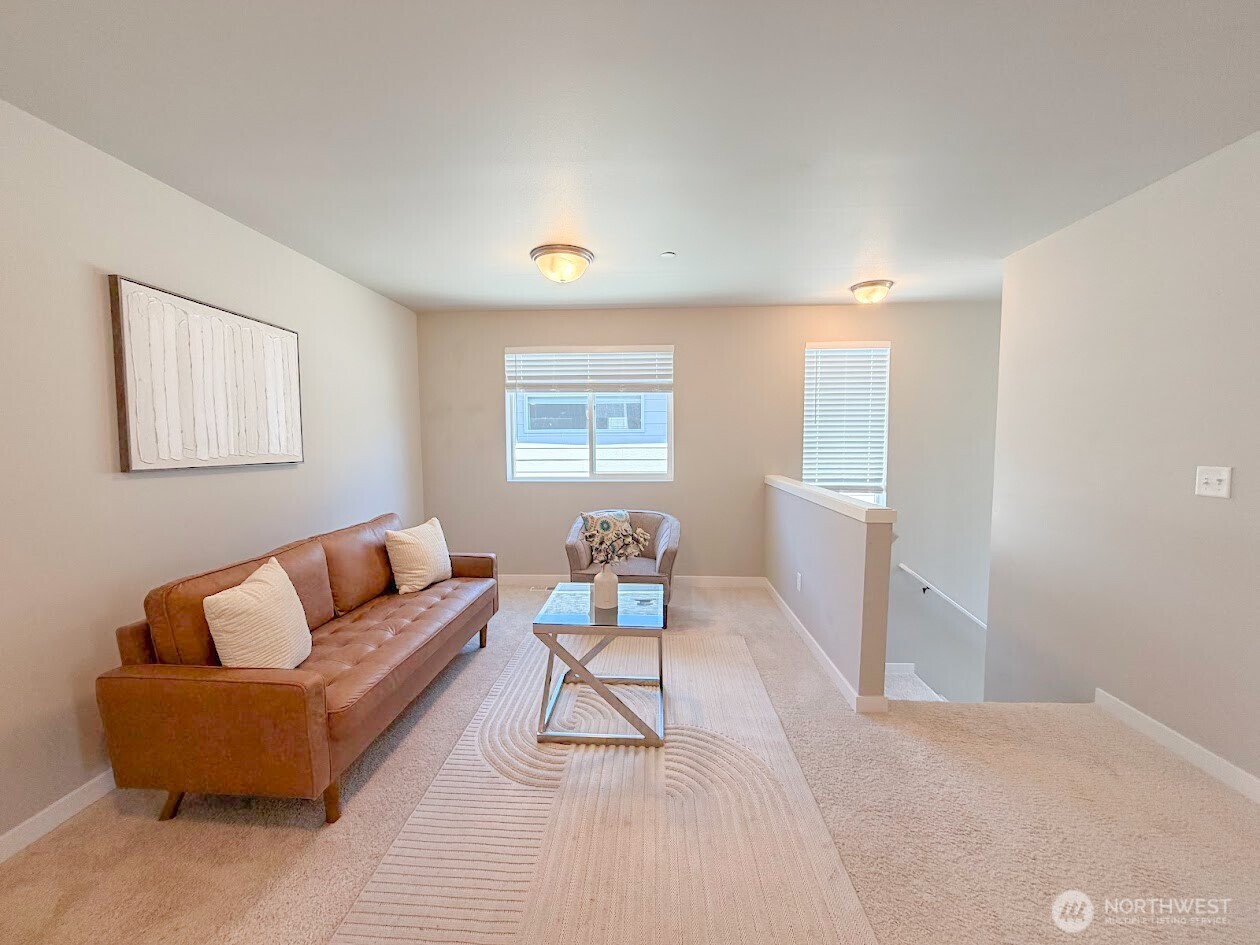 6843 46th Street Property Photo 22