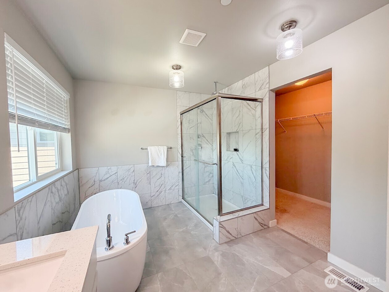 6843 46th Street Property Photo 26