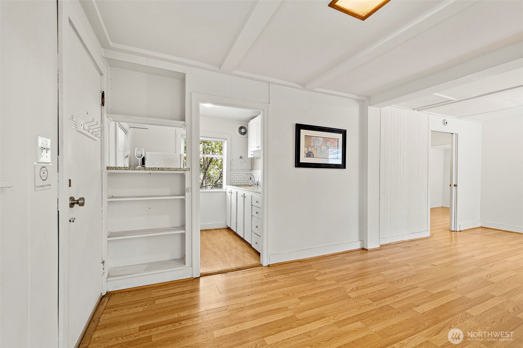 10346 Midvale Avenue Property Photo 8