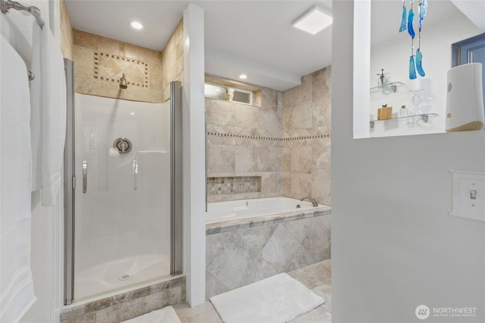 6878 Helena Drive Property Photo 10