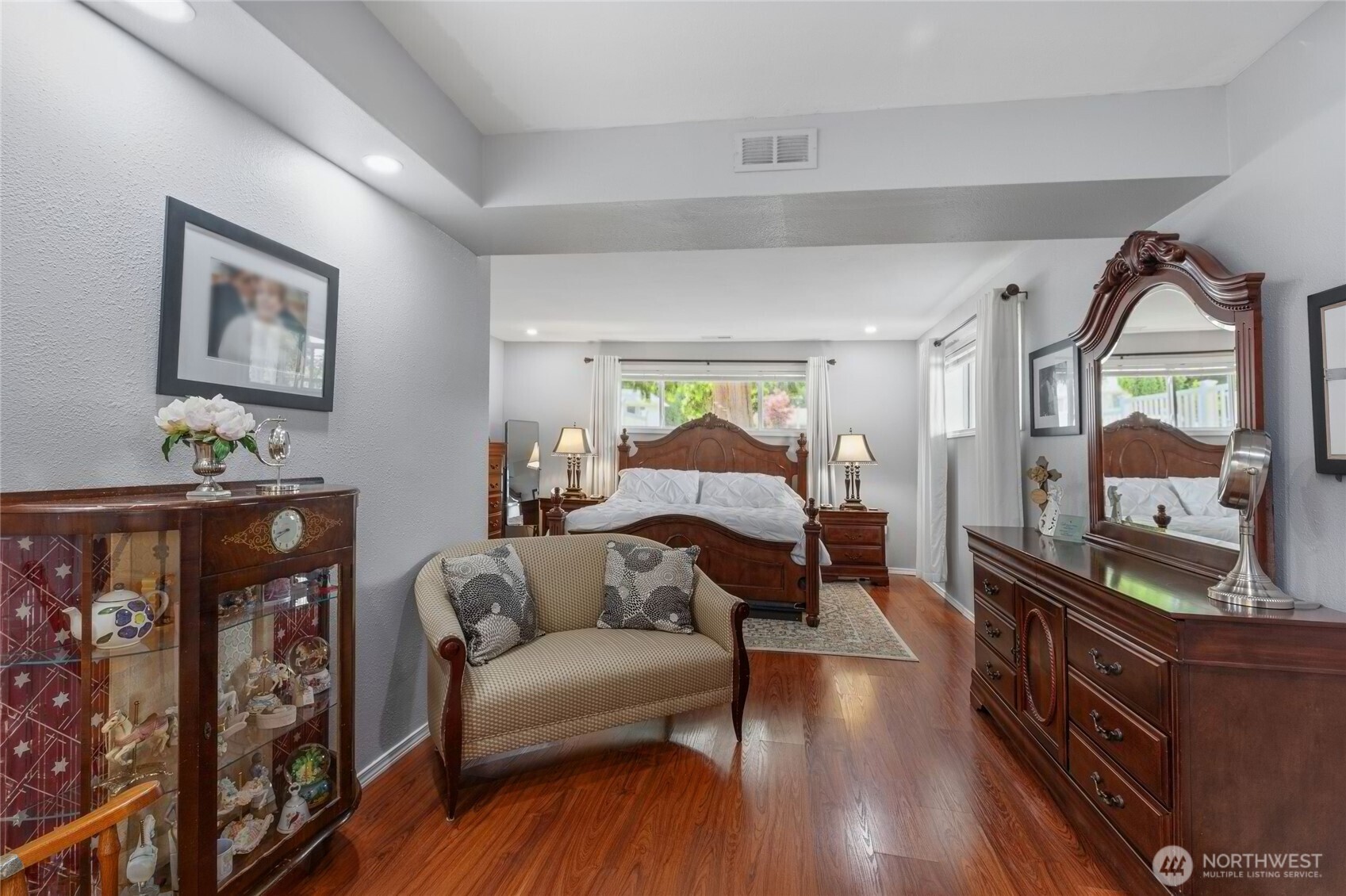 6878 Helena Drive Property Photo 14