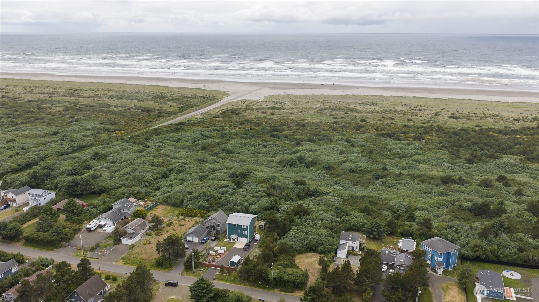 163 Sand Dune Avenue Property Photo 3