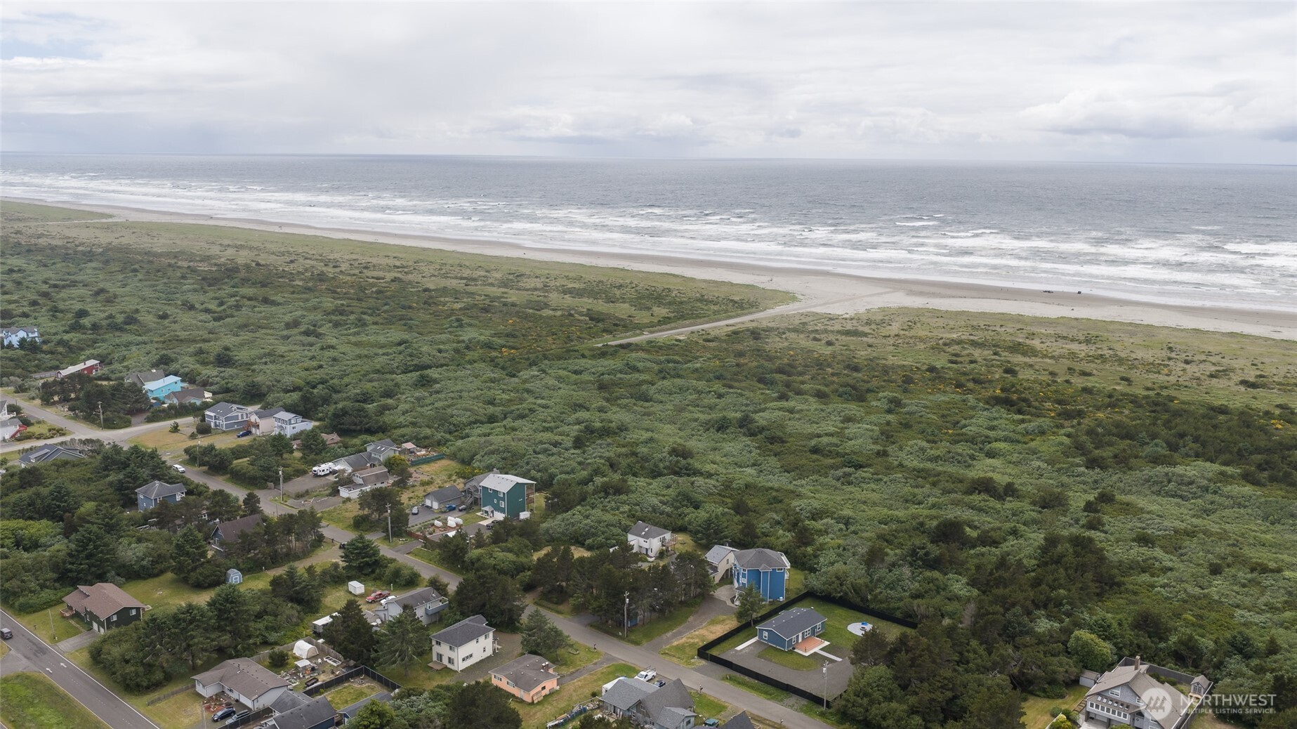 163 Sand Dune Avenue Property Photo 5