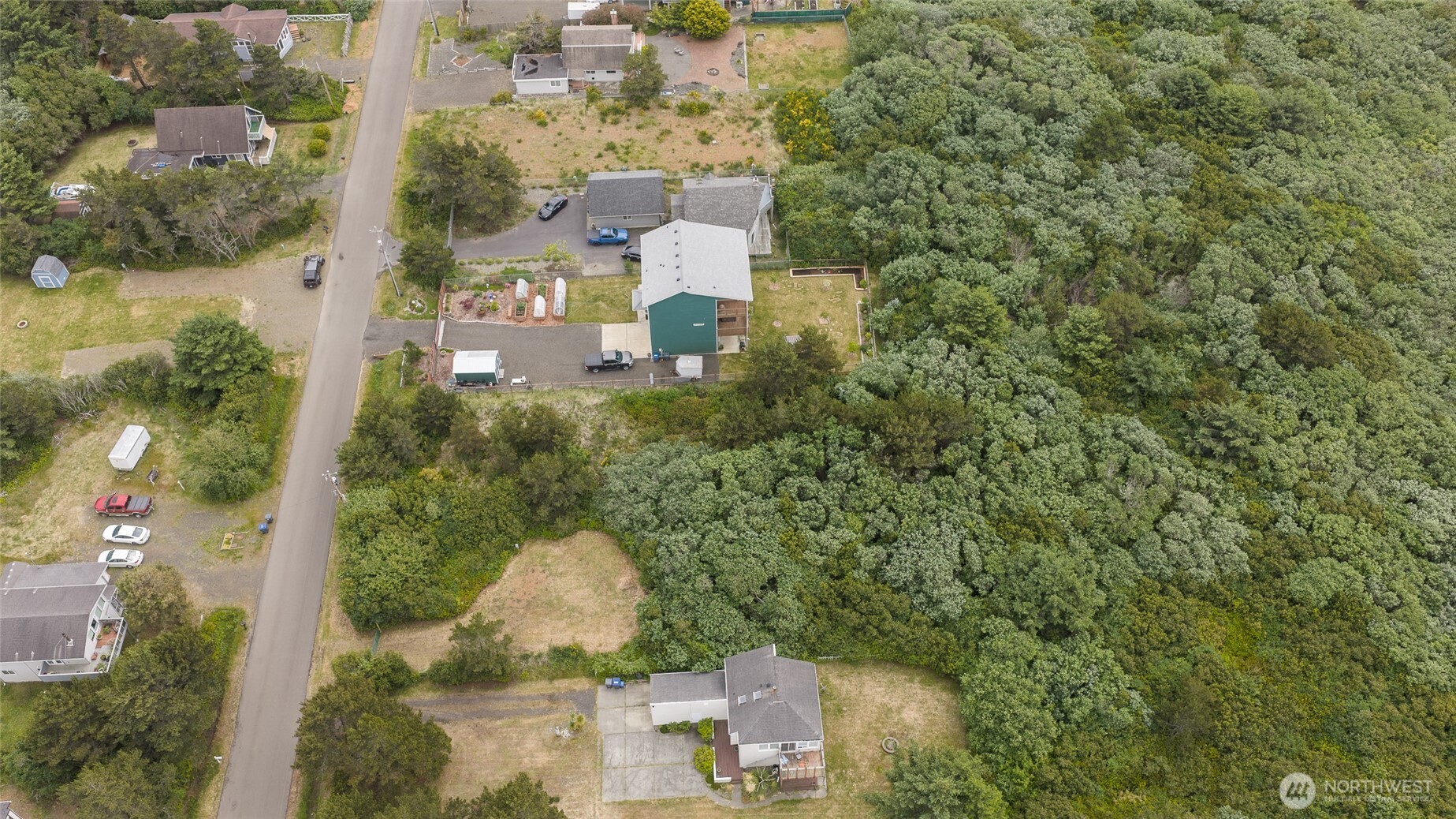 163 Sand Dune Avenue Property Photo 8