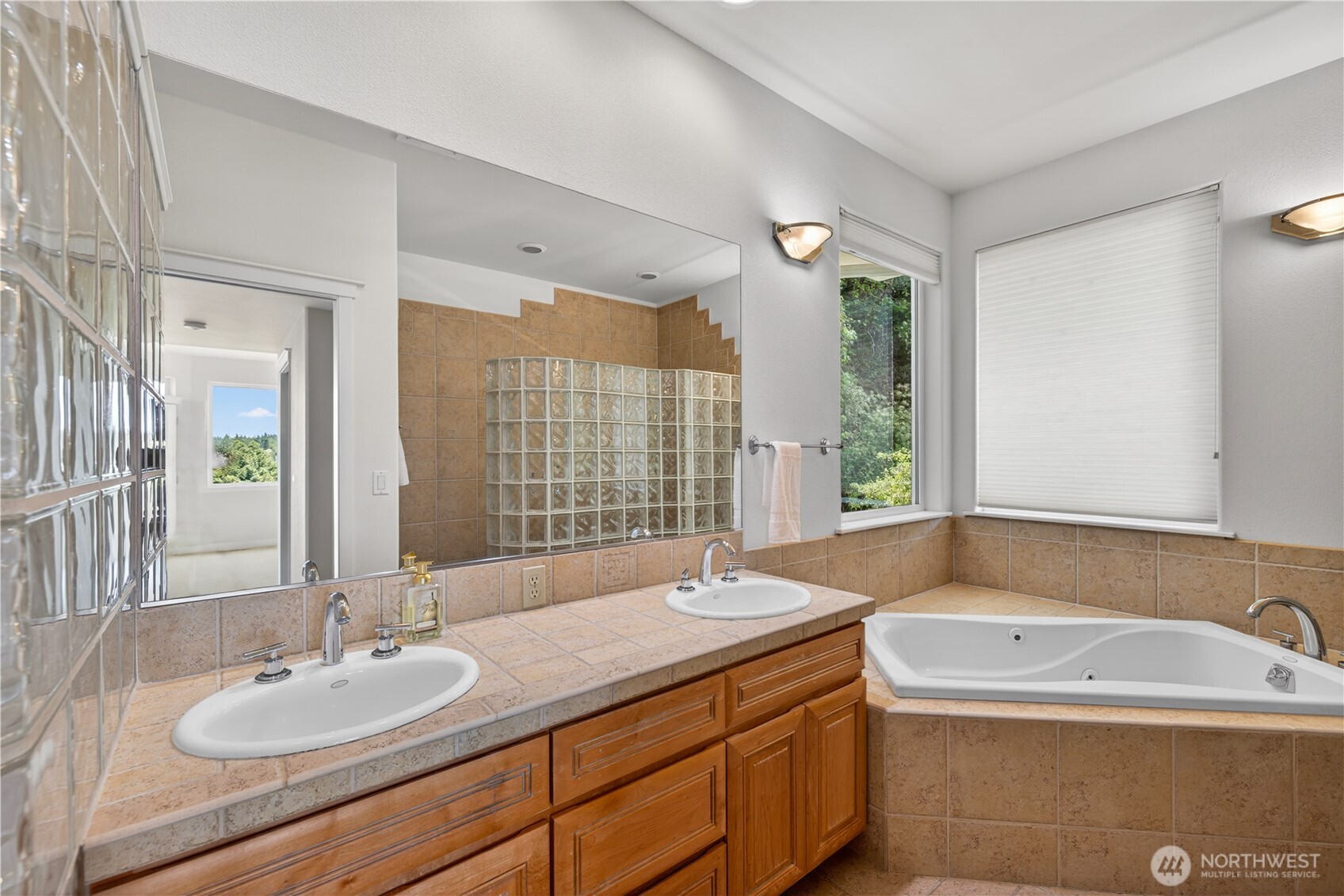 837 Shoshone Drive Property Photo 21