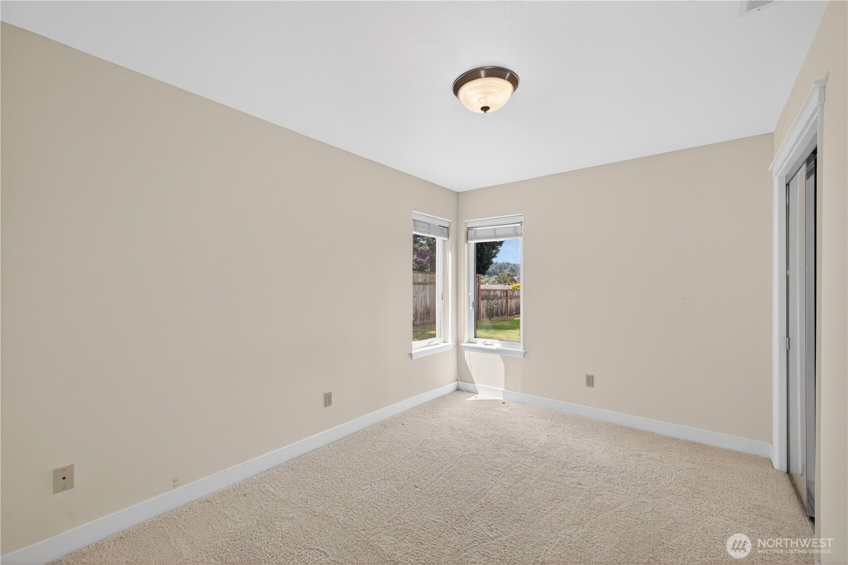 837 Shoshone Drive Property Photo 32