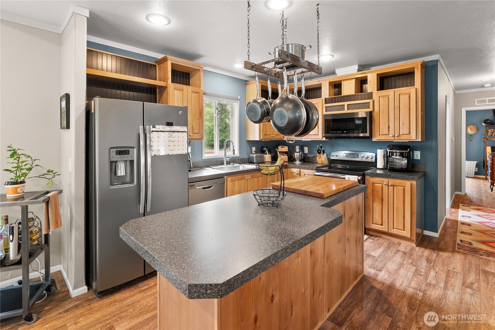372 Eridani Loop Property Photo 7