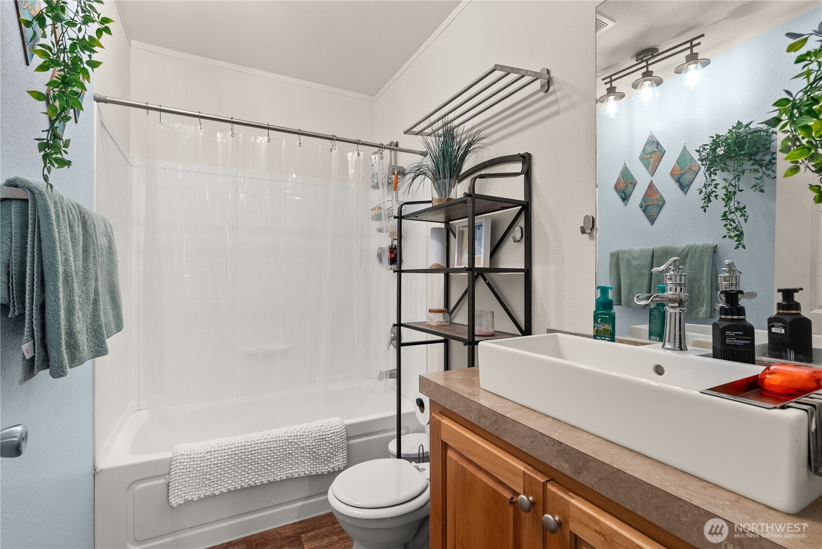 372 Eridani Loop Property Photo 17