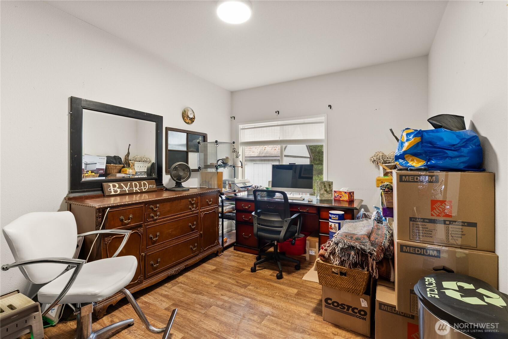 372 Eridani Loop Property Photo 18