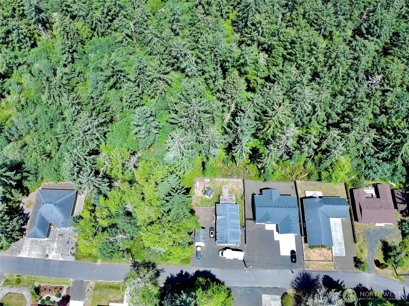 372 Eridani Loop Property Photo 30