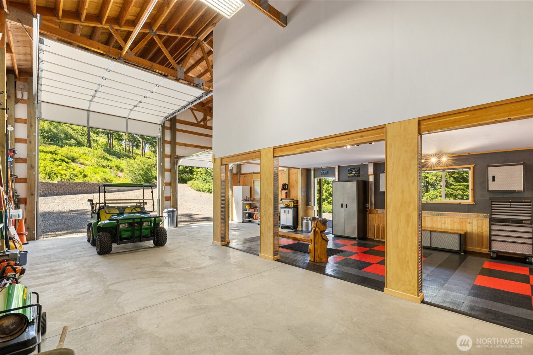 1321 Hazelnut Lane Property Photo 10