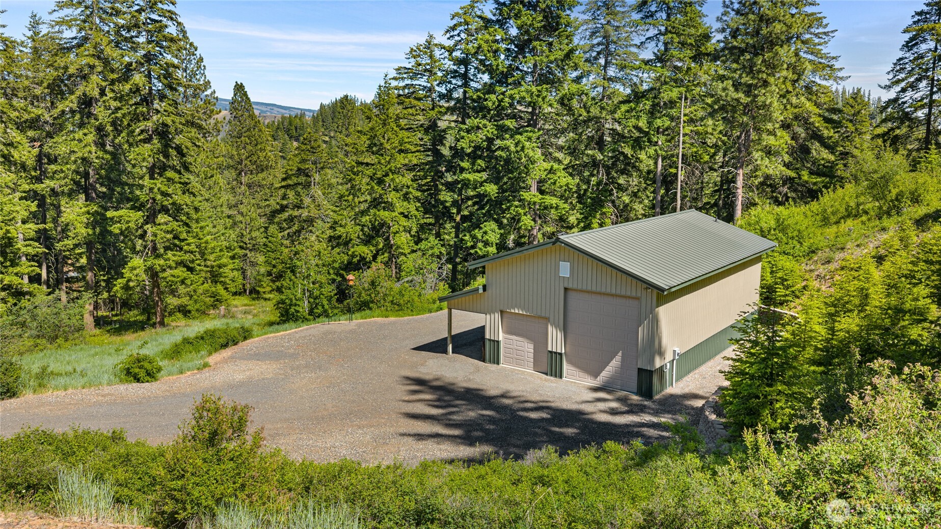 1321 Hazelnut Lane Property Photo 34