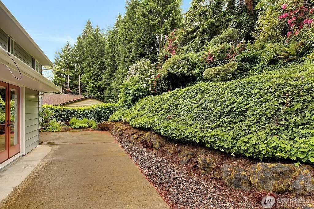 14901 Se 47th Place Property Photo 27