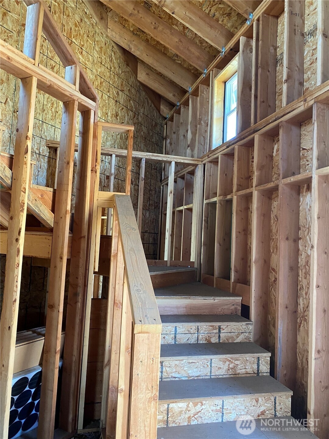 31725 N Hawk Creek Ranch Rd Property Photo 4