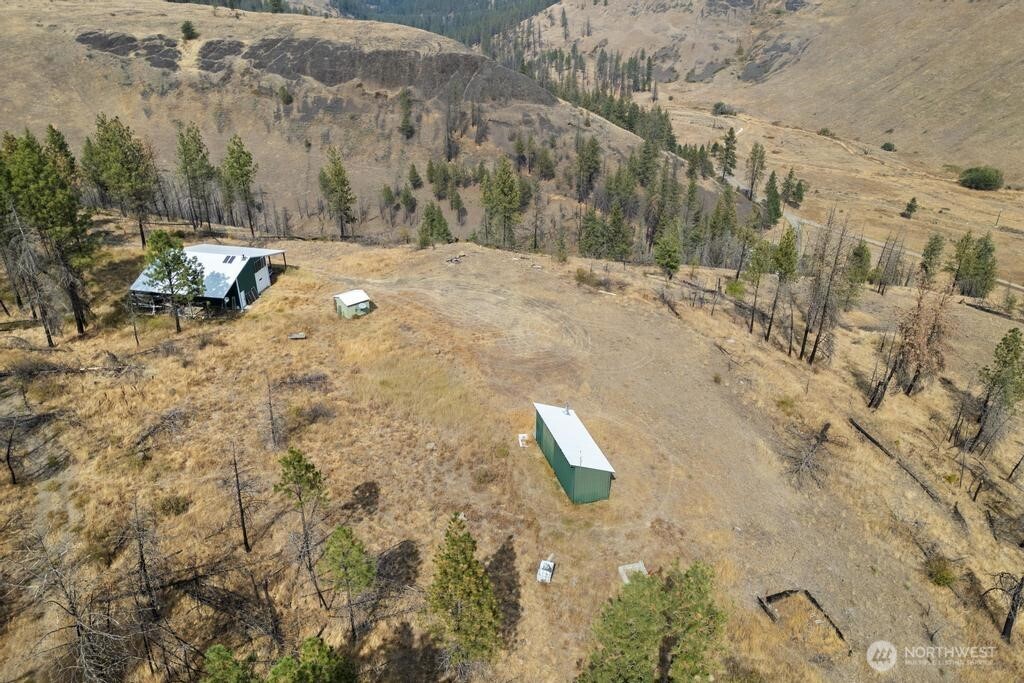 31725 N Hawk Creek Ranch Rd Property Photo 29