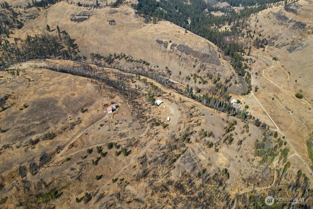 31725 N Hawk Creek Ranch Rd Property Photo 36
