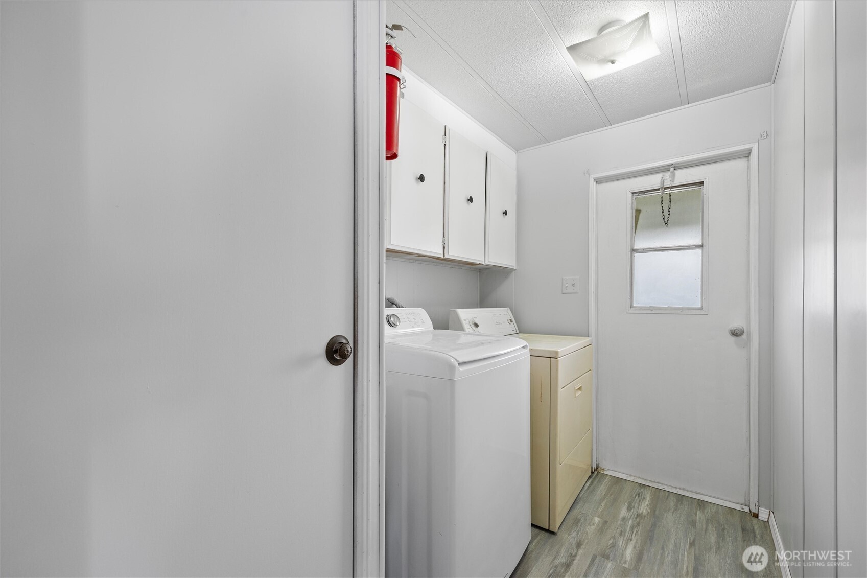 2205 Butterfield Road 247 Property Photo 14