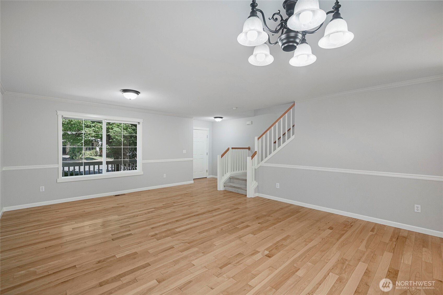 24233 237th Way Property Photo 3