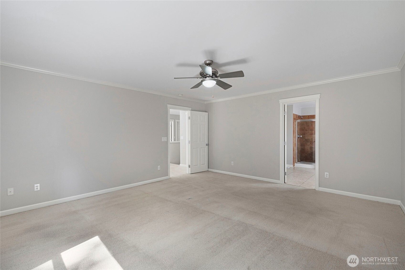 24233 237th Way Property Photo 19