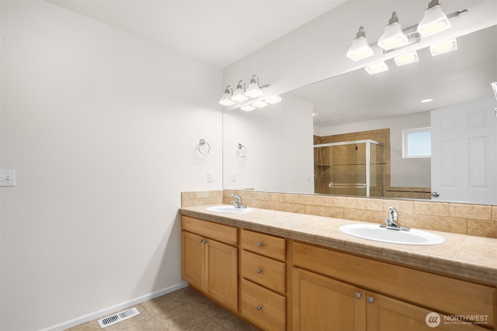 3512 Wells Avenue Property Photo 24