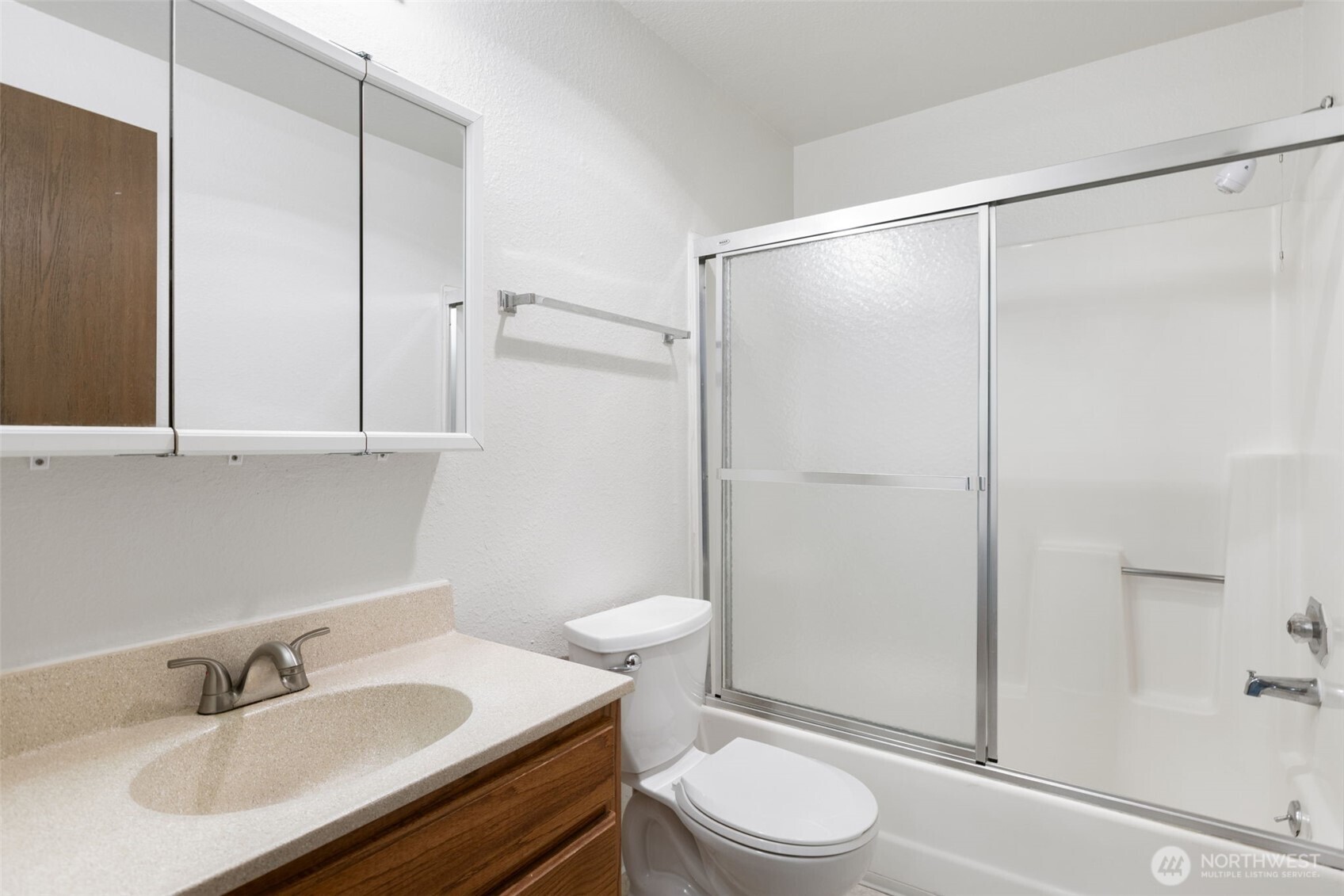34025 1st Place Property Photo 10