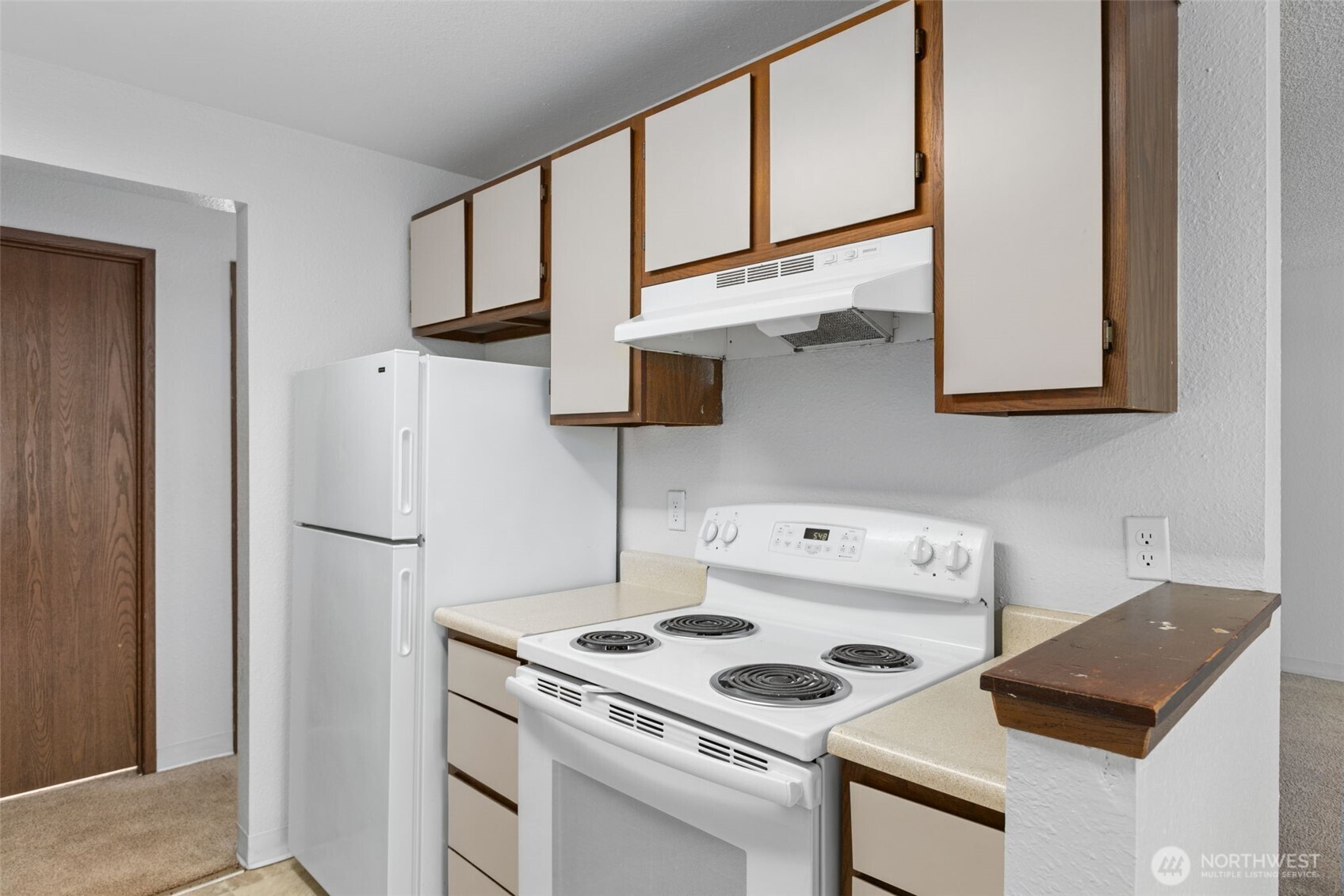 34025 1st Place Property Photo 13