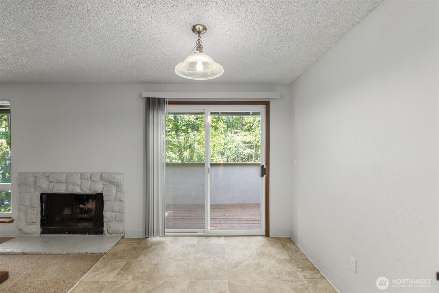34025 1st Place Property Photo 17