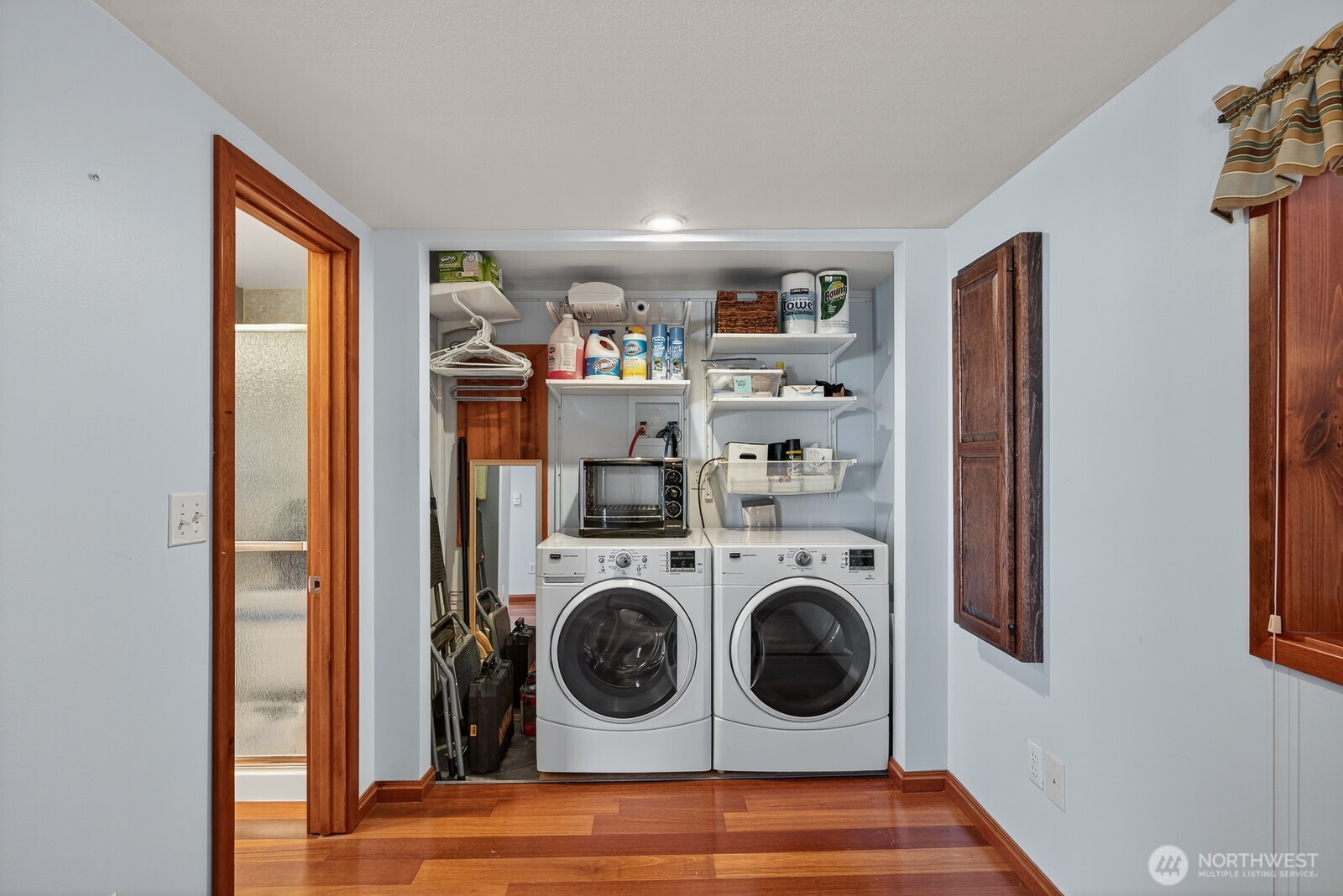 19422 Soundview Drive Property Photo 20