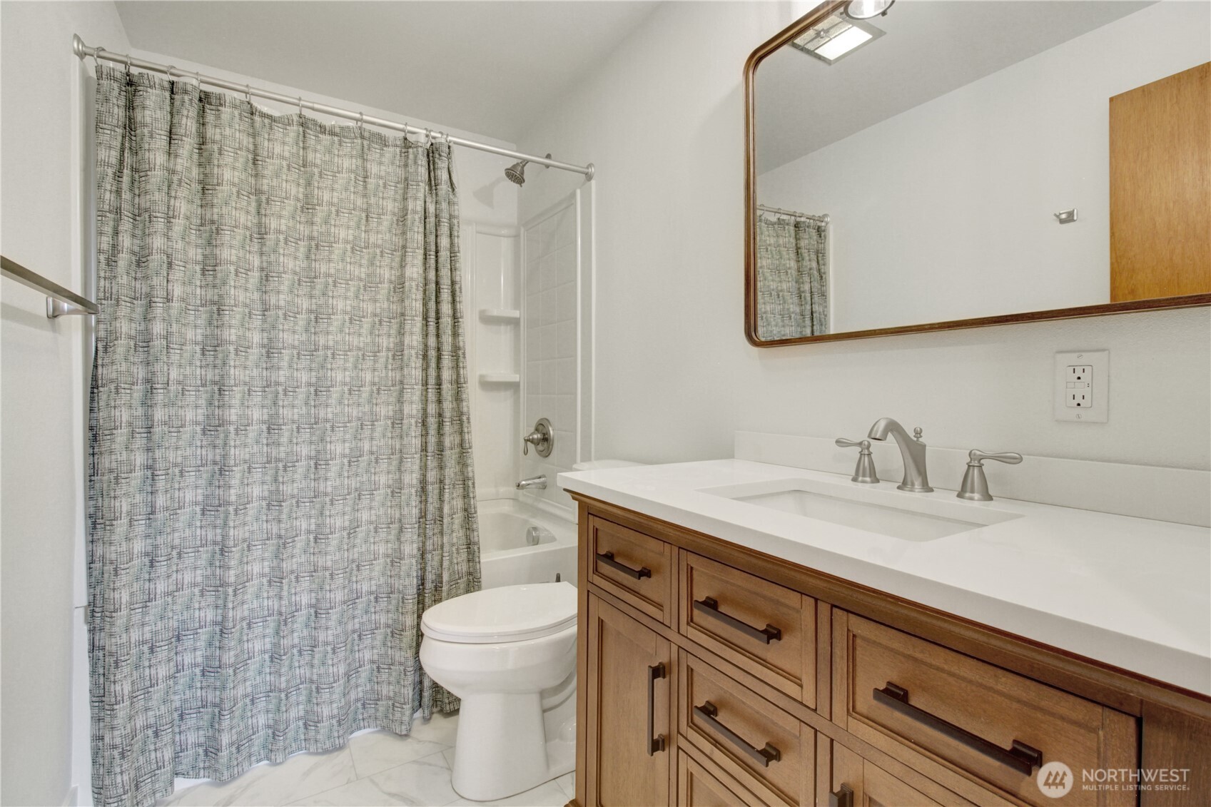722 172nd Street Property Photo 17