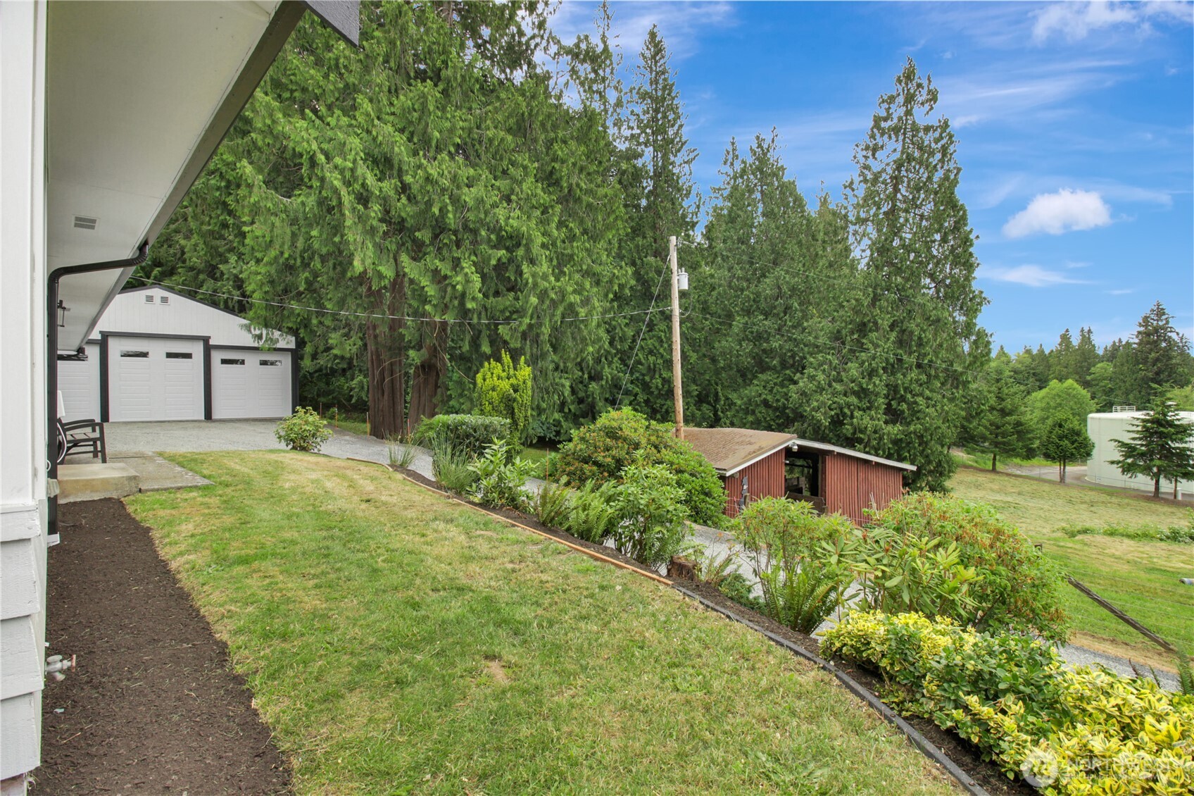722 172nd Street Property Photo 24