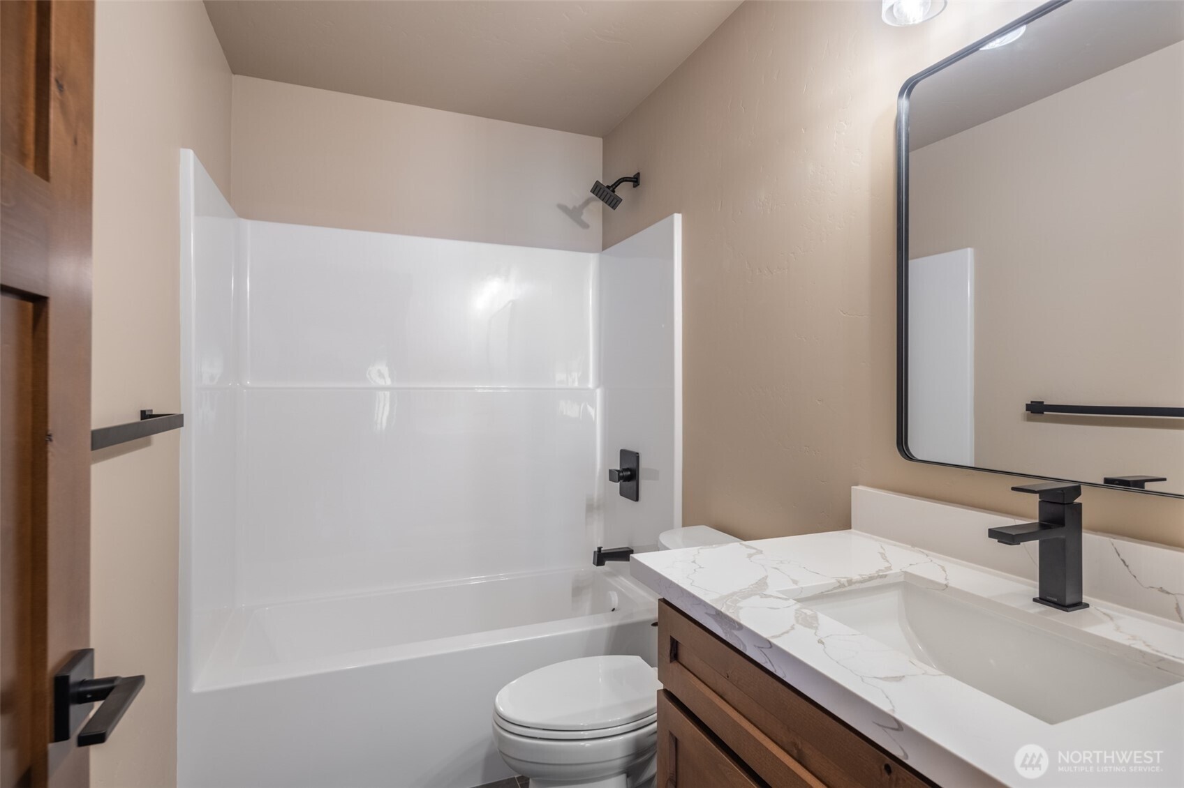 108 Bitterroot Lane Property Photo 14