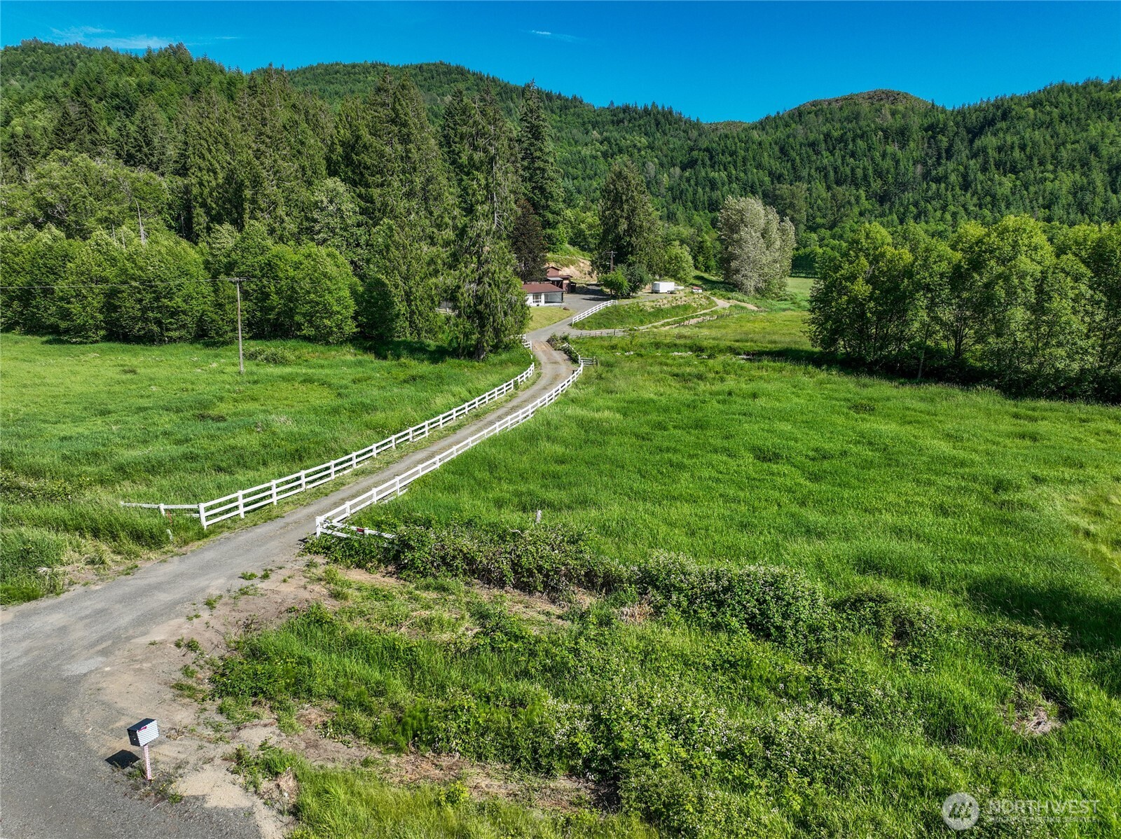8442 Us Highway 12 Property Photo 8