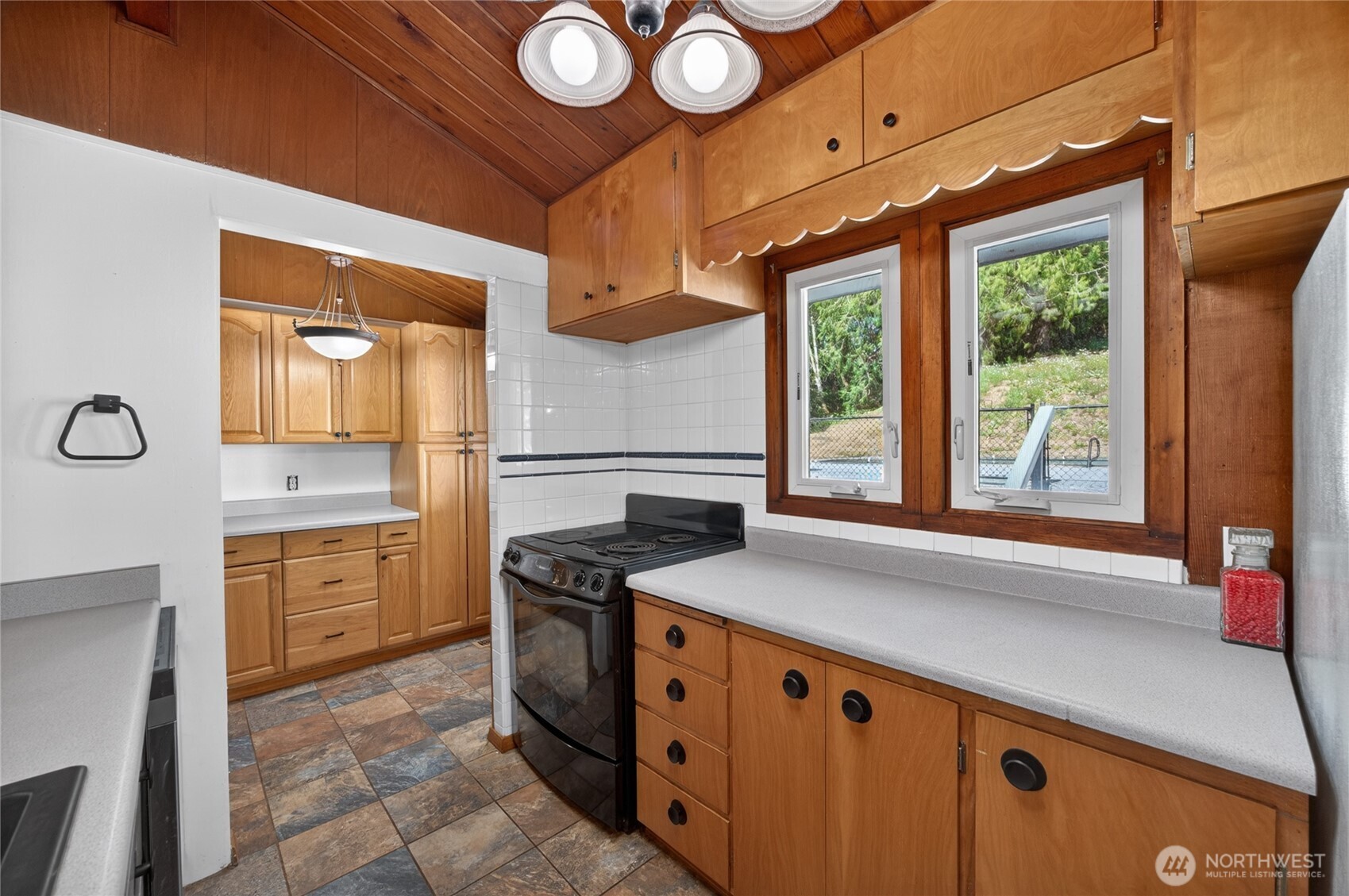 8442 Us Highway 12 Property Photo 19