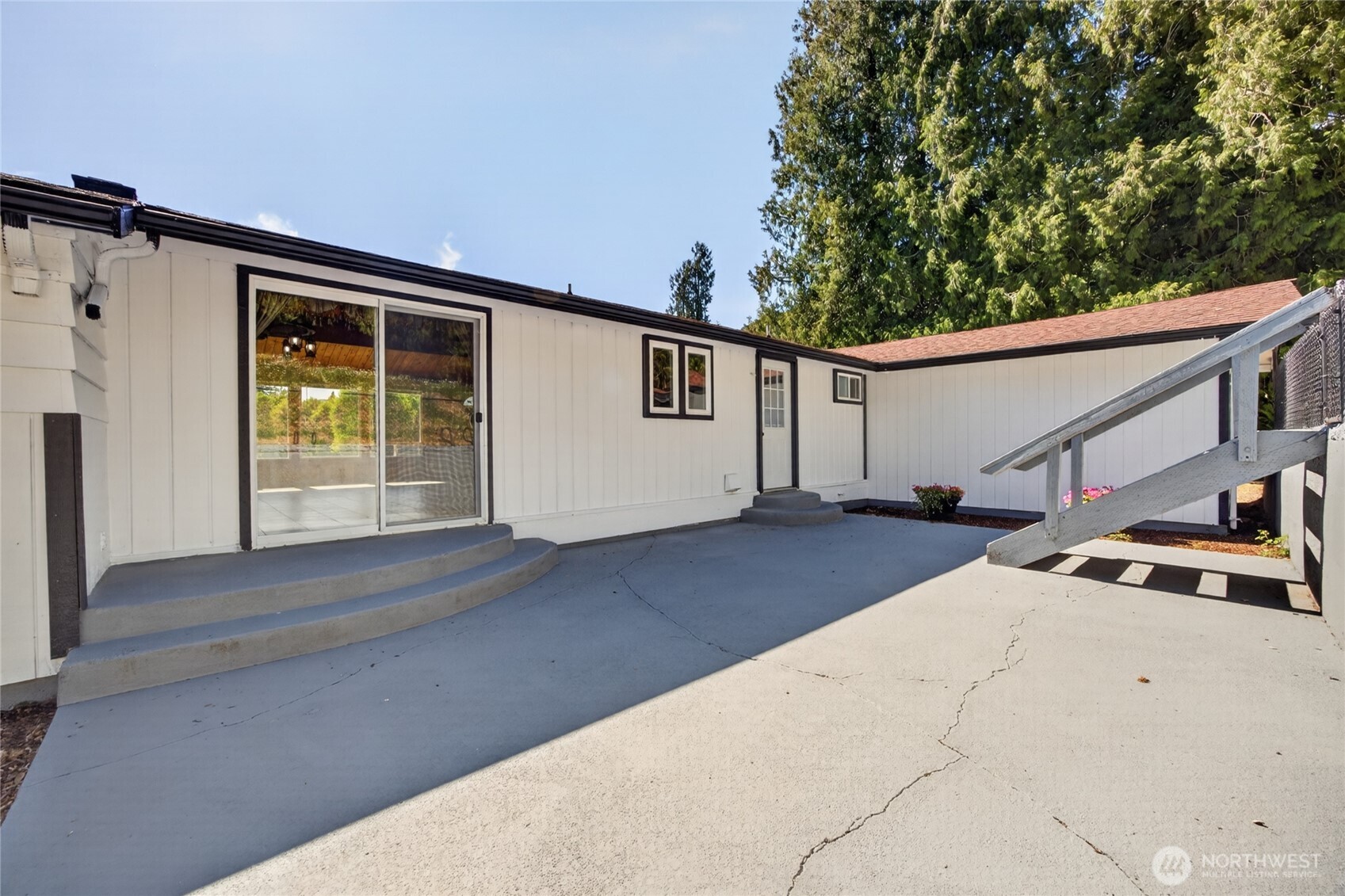 8442 Us Highway 12 Property Photo 32