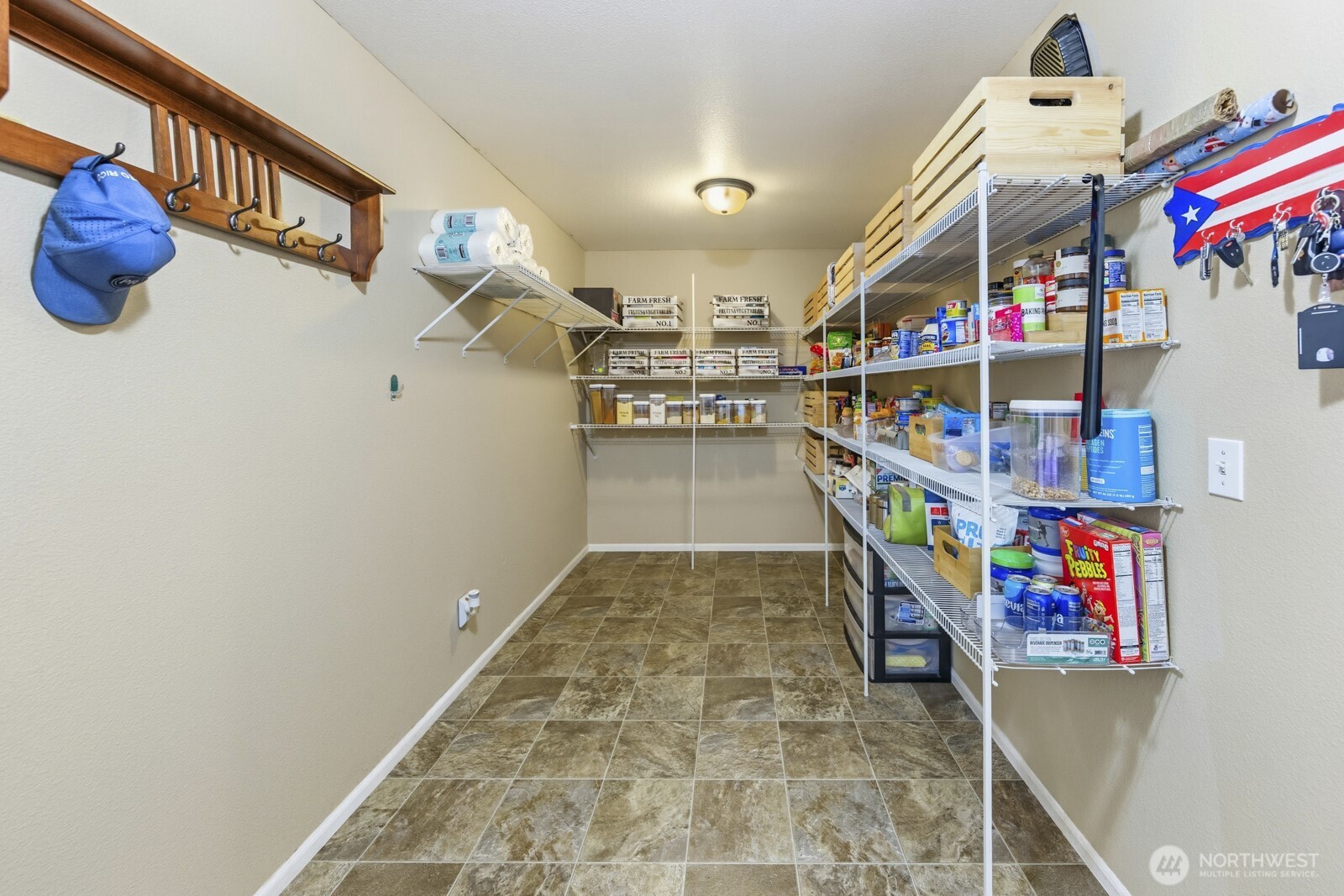 16475 Se Greenbrier Street Property Photo 13