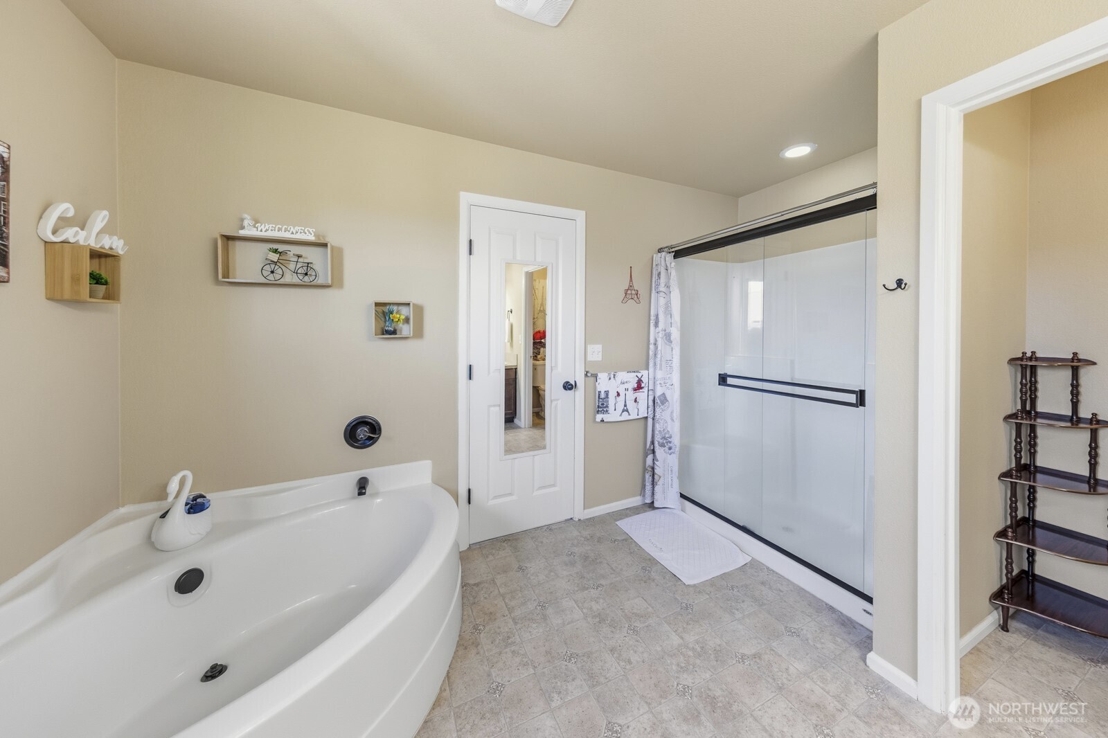 16475 Se Greenbrier Street Property Photo 29