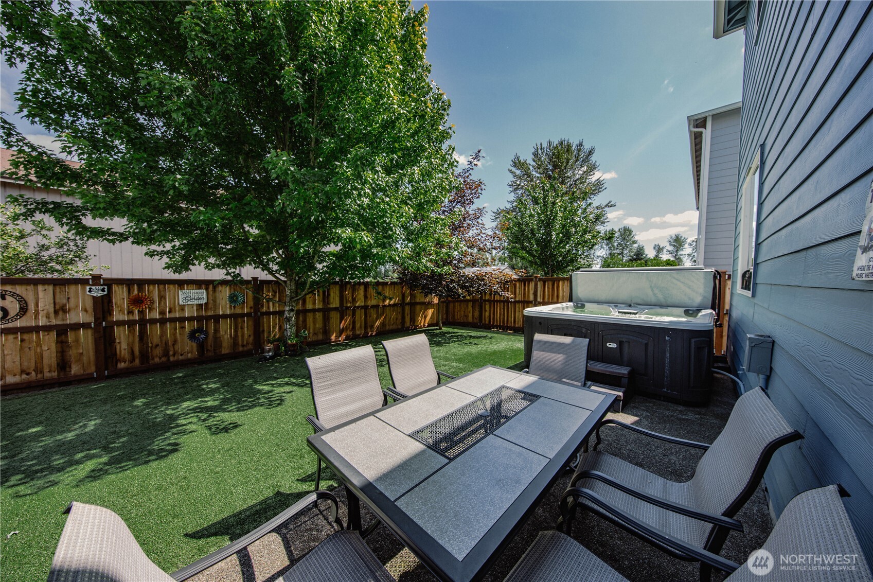 16475 Se Greenbrier Street Property Photo 33