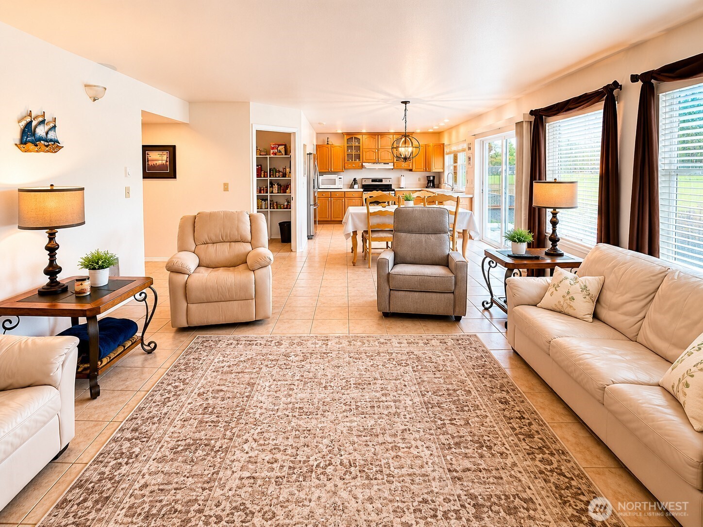 214 Canal Drive Property Photo 6