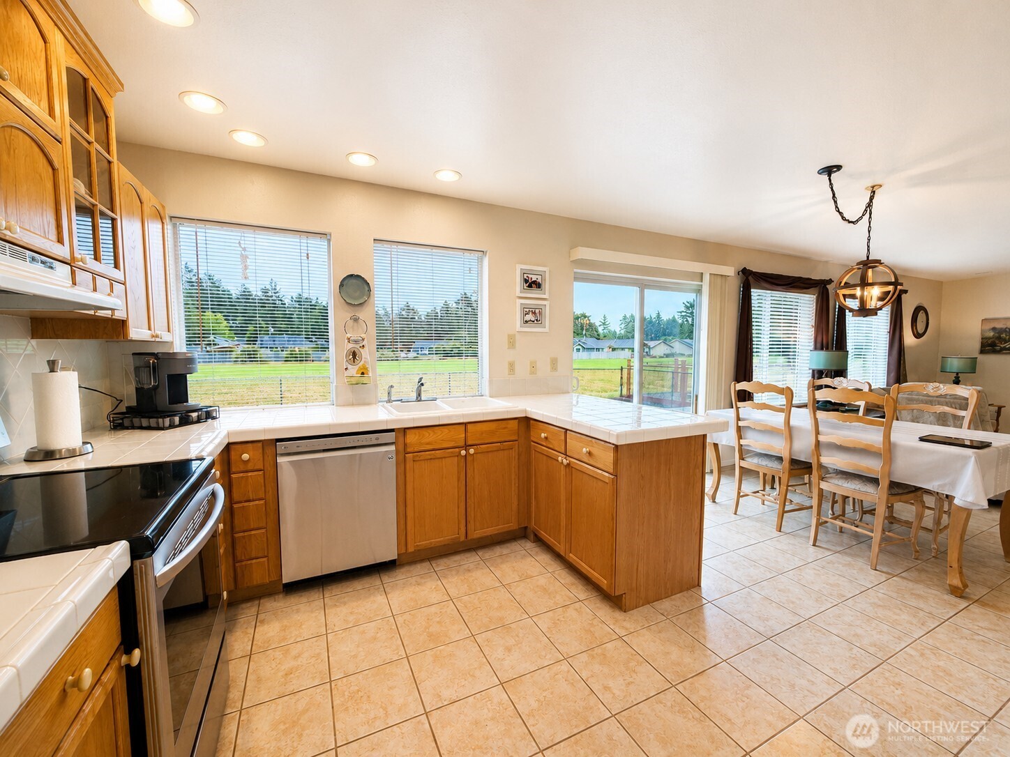 214 Canal Drive Property Photo 9