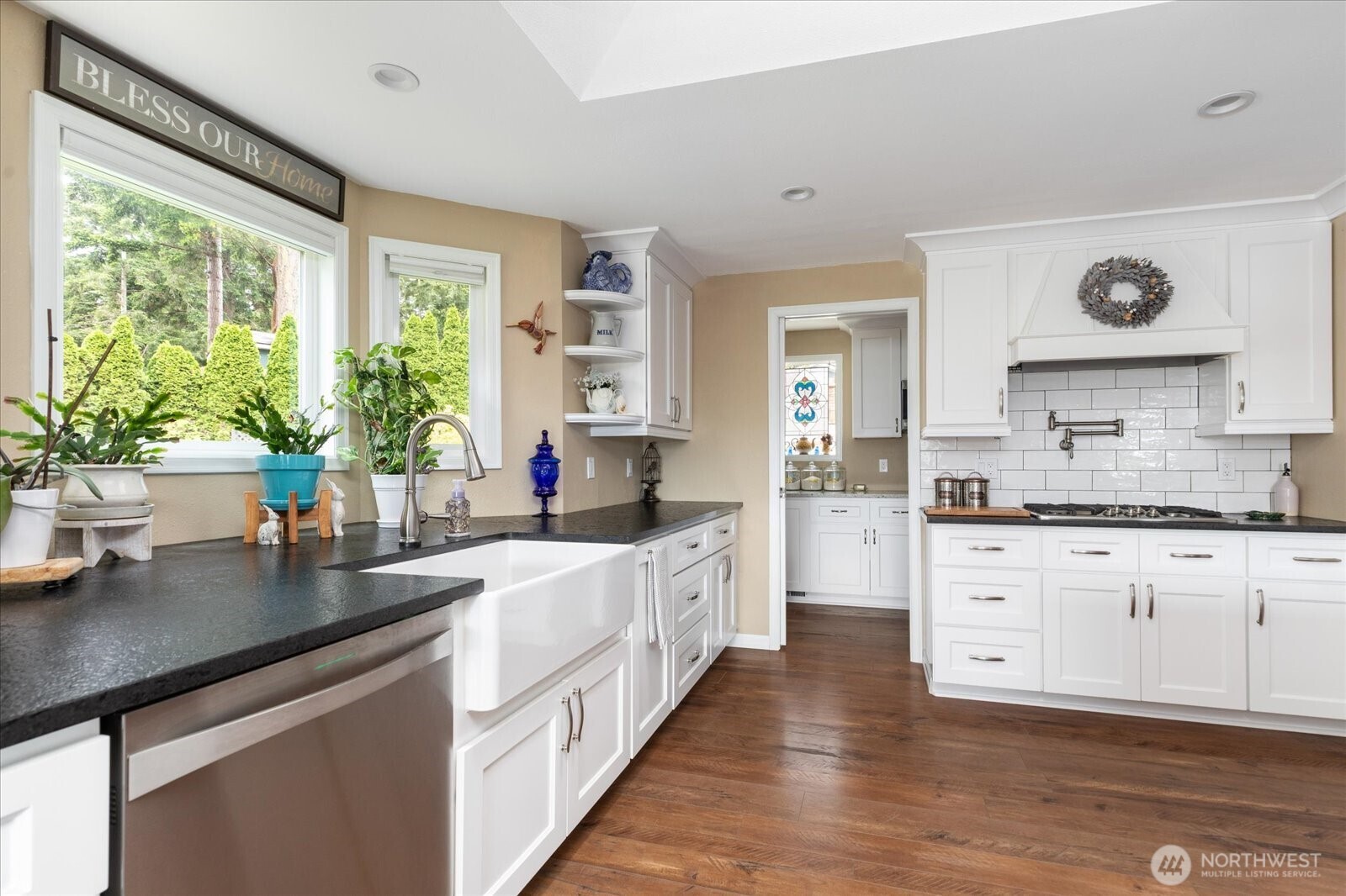 1596 Links Way Property Photo 10