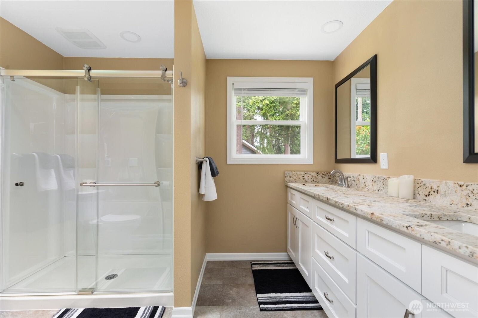 1596 Links Way Property Photo 27