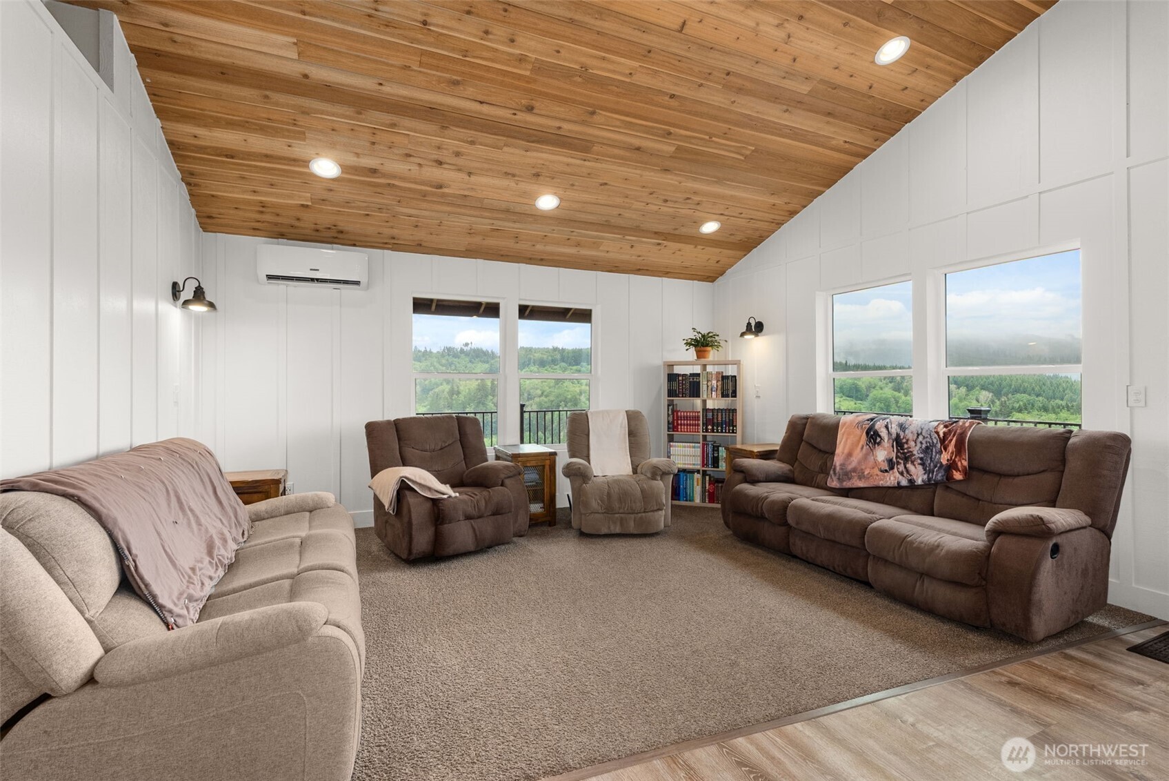484 Salmon Creek Road Property Photo 12