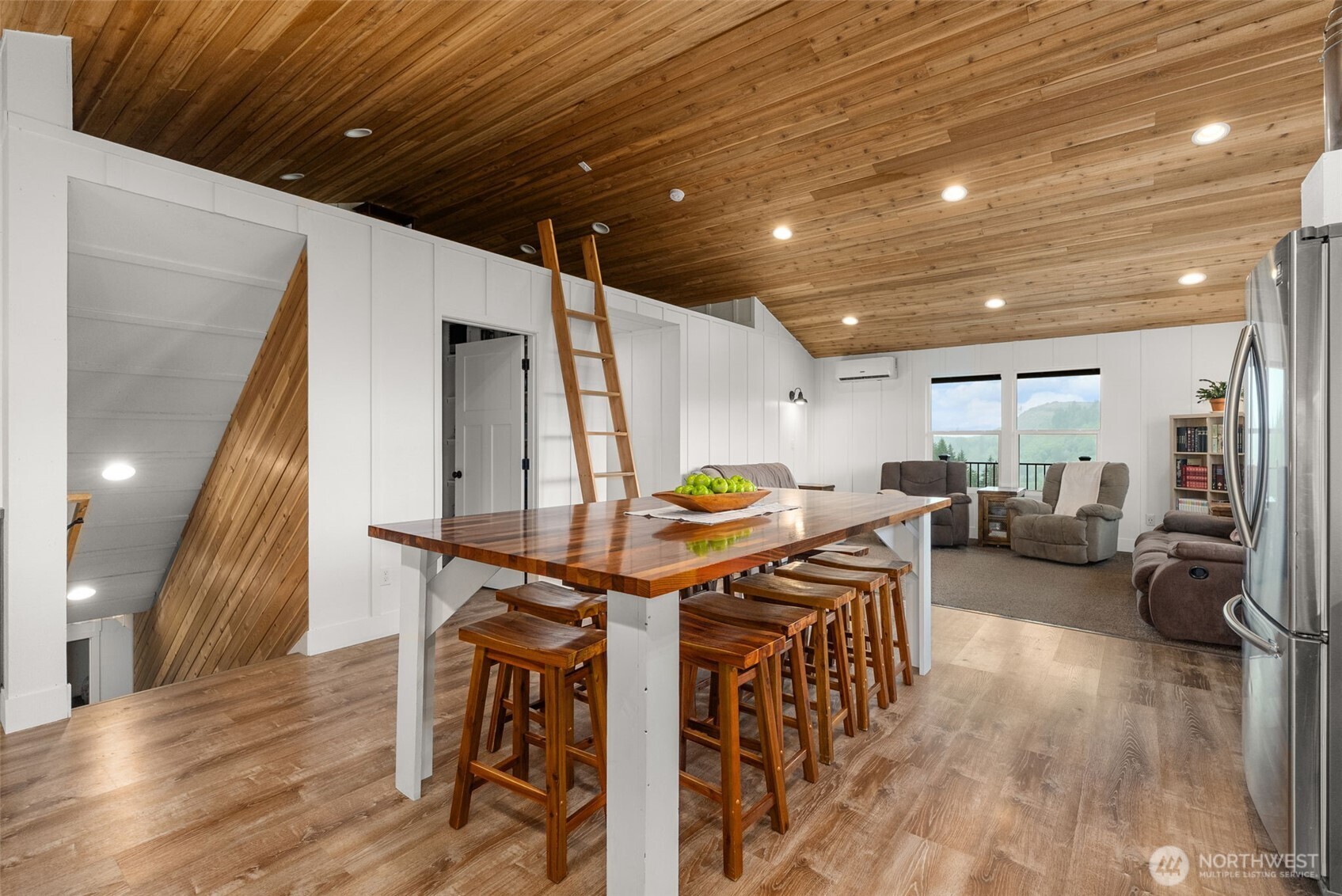 484 Salmon Creek Road Property Photo 13