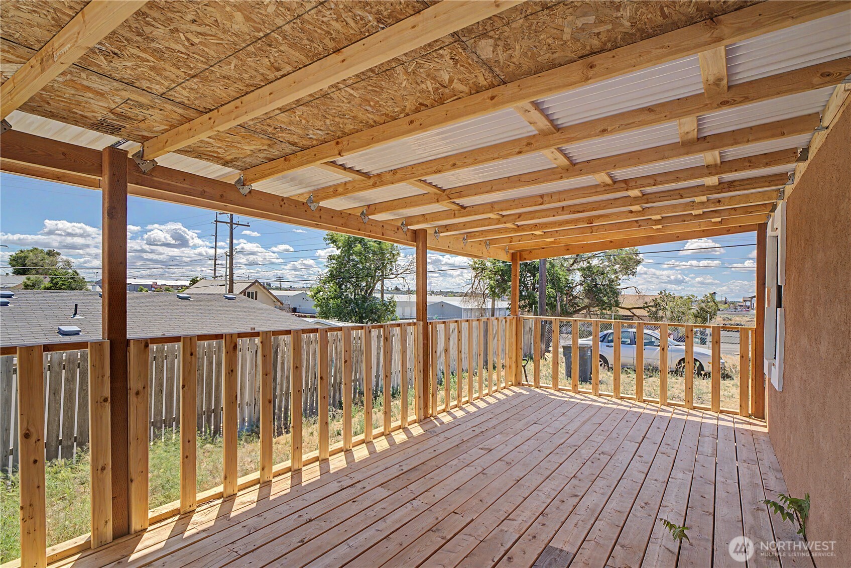 9871 Highland Drive Property Photo 6