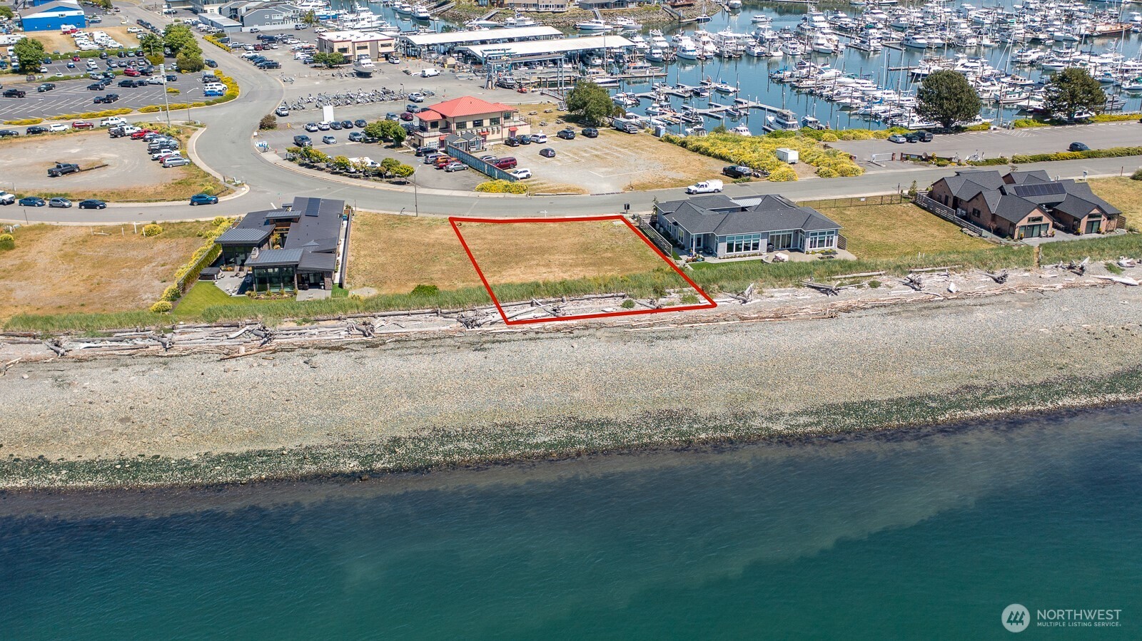 2207 Skyline Way Property Photo 1