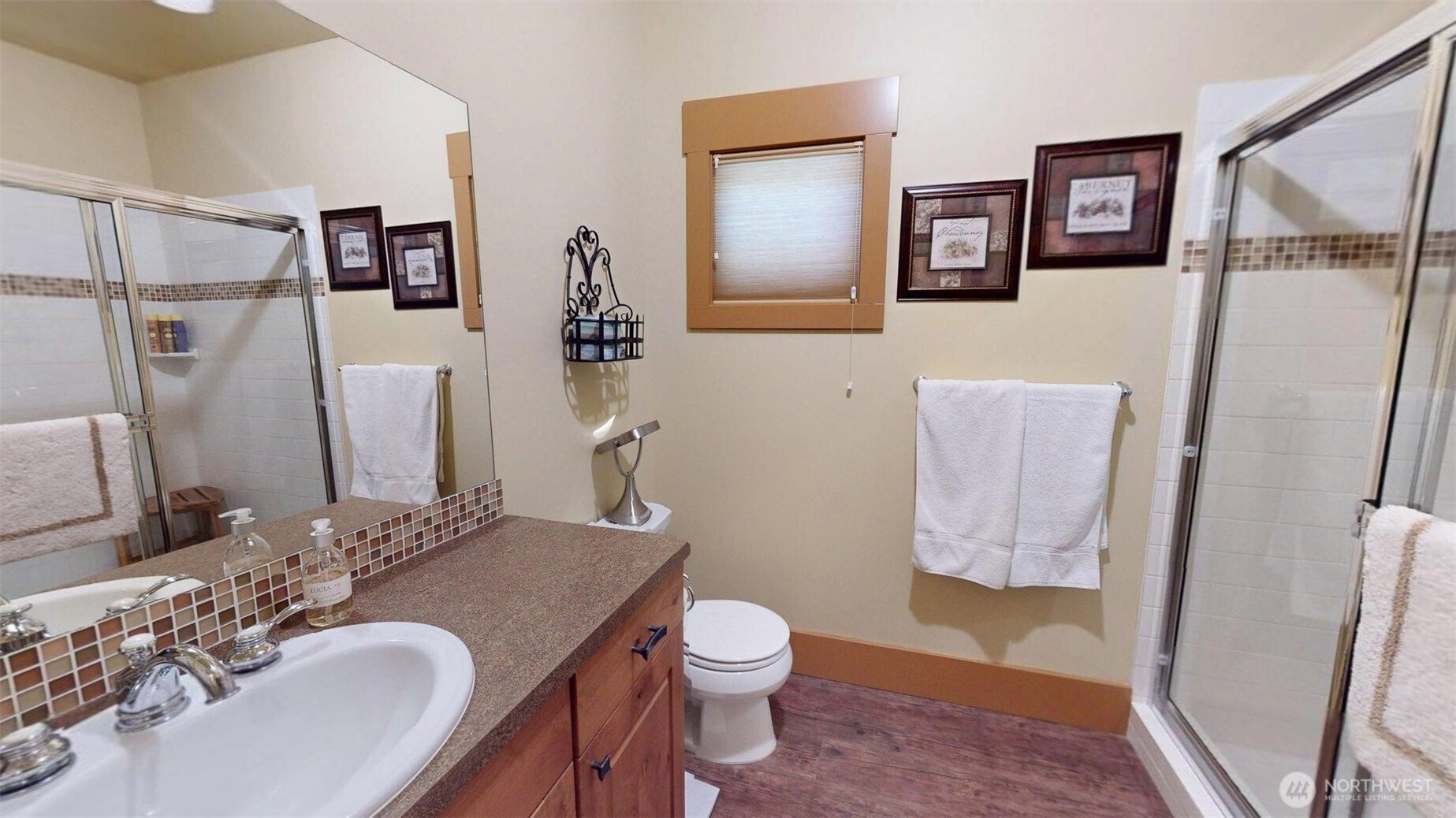 102 Village Way Property Photo 7