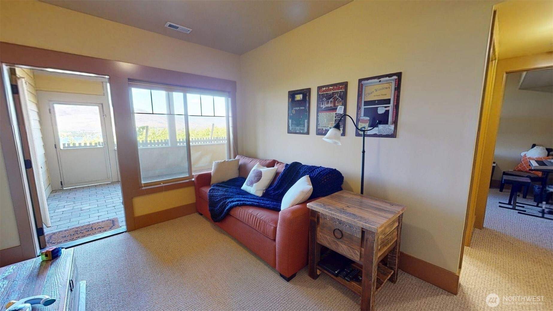 102 Village Way Property Photo 18