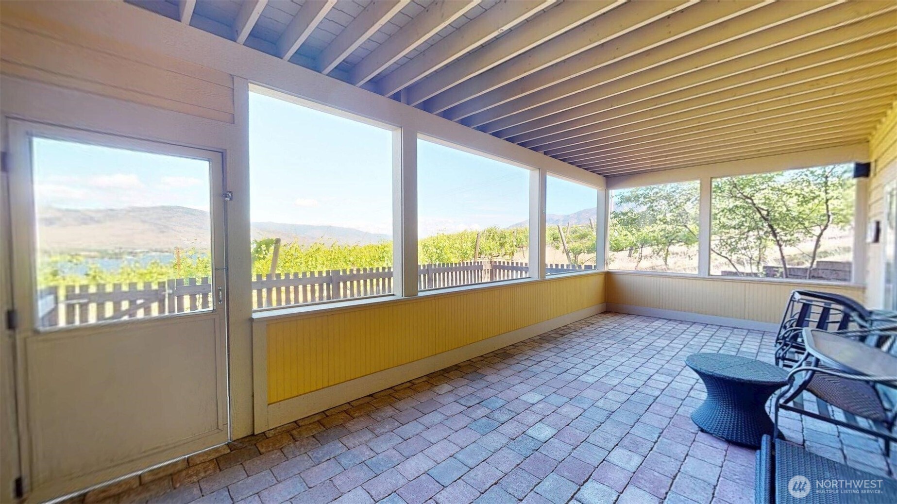 102 Village Way Property Photo 23