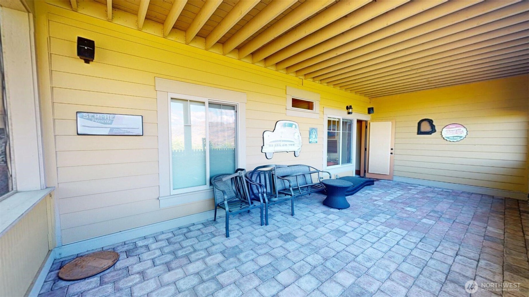 102 Village Way Property Photo 24