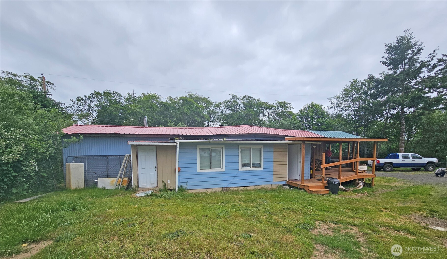 1022 Juniper Street Property Photo 3
